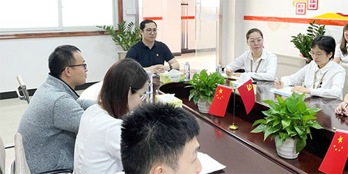 必赢亚洲：阳光护航创先锋 服务群众零距离